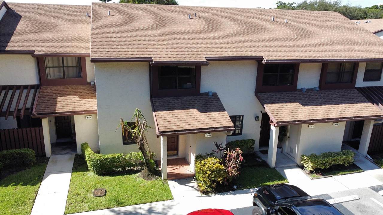 4360 Carambola Cir N. - Photo 1