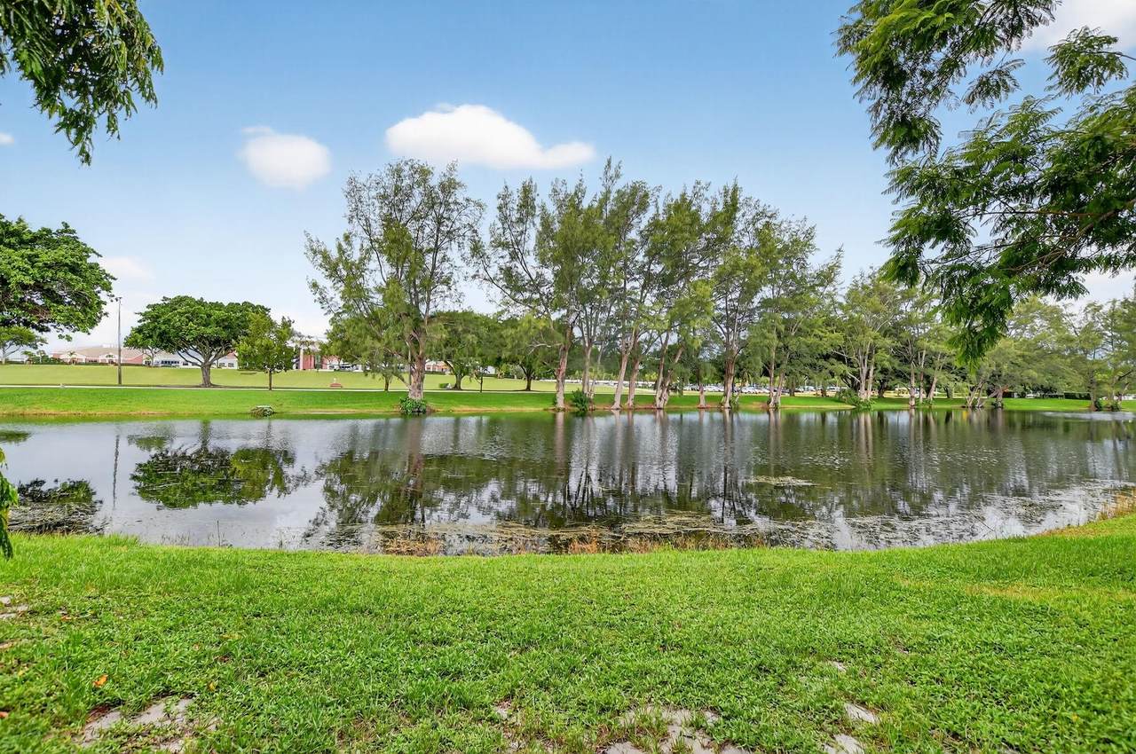 1157 Cambridge G - Photo 1