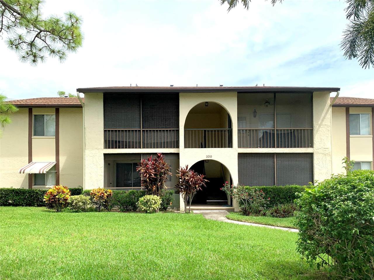 320 Knotty Pine Cir - Photo 1