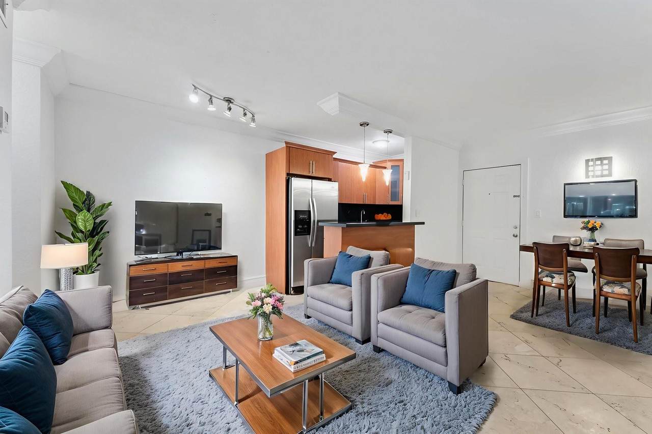 150 10th St - Photo 1