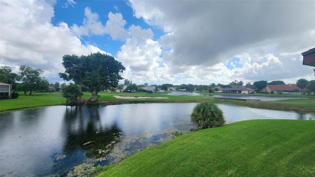 8751 Holly Court - Photo 1
