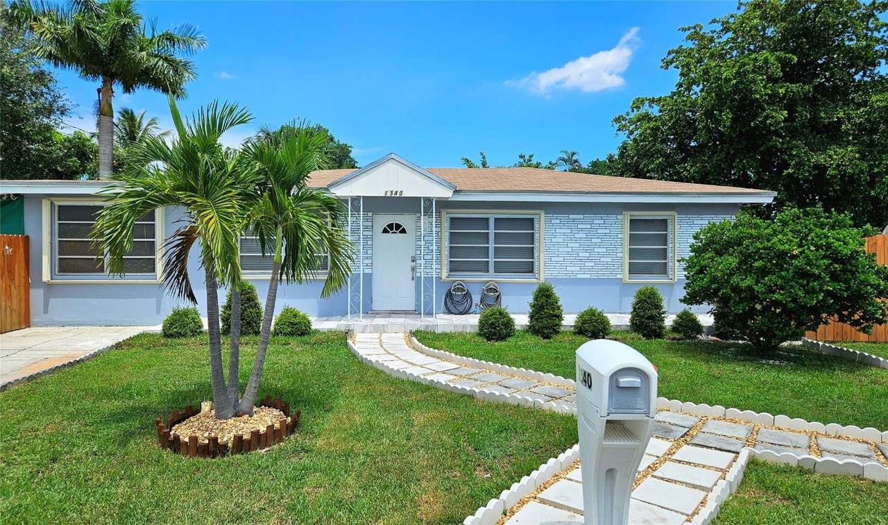 1340 32nd Avenue - Photo 1