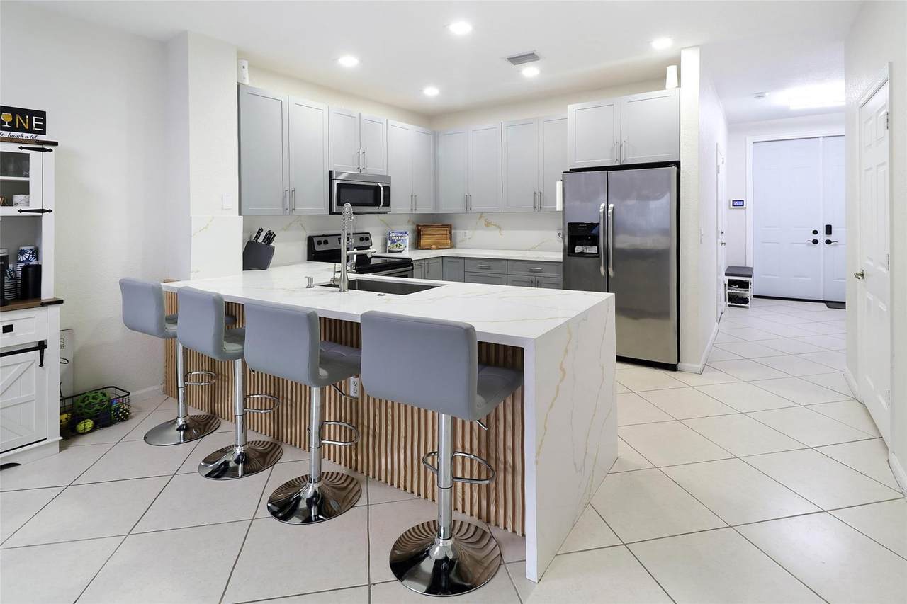 8106 Prestige Commons Dr - Photo 1