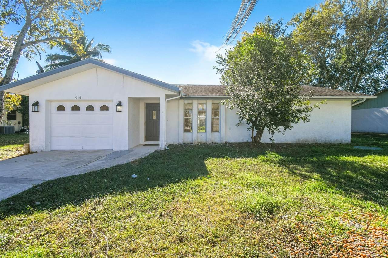 516 Buswell Avenue - Photo 1