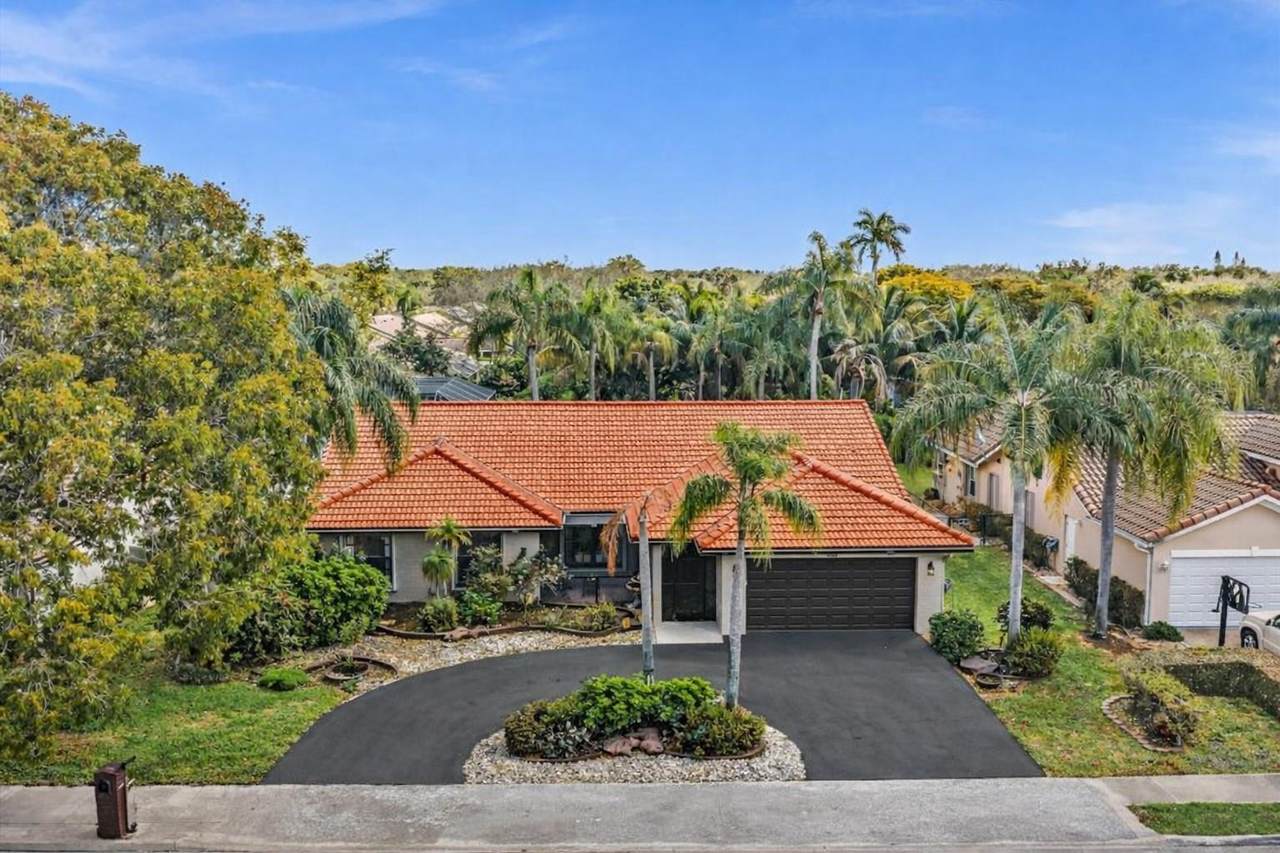 5355 Springs Way - Photo 1