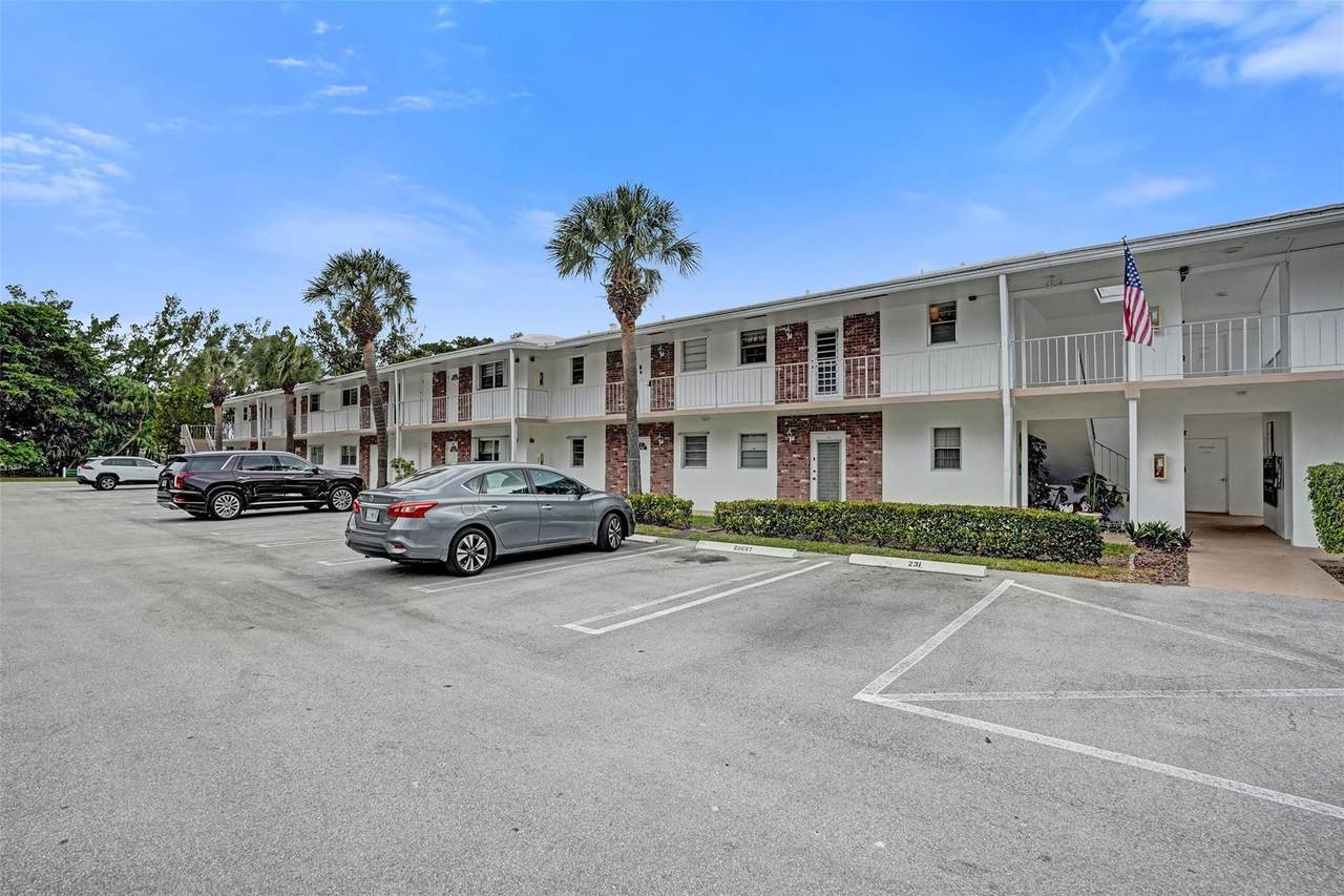 2475 Golf Boulevard - Photo 1