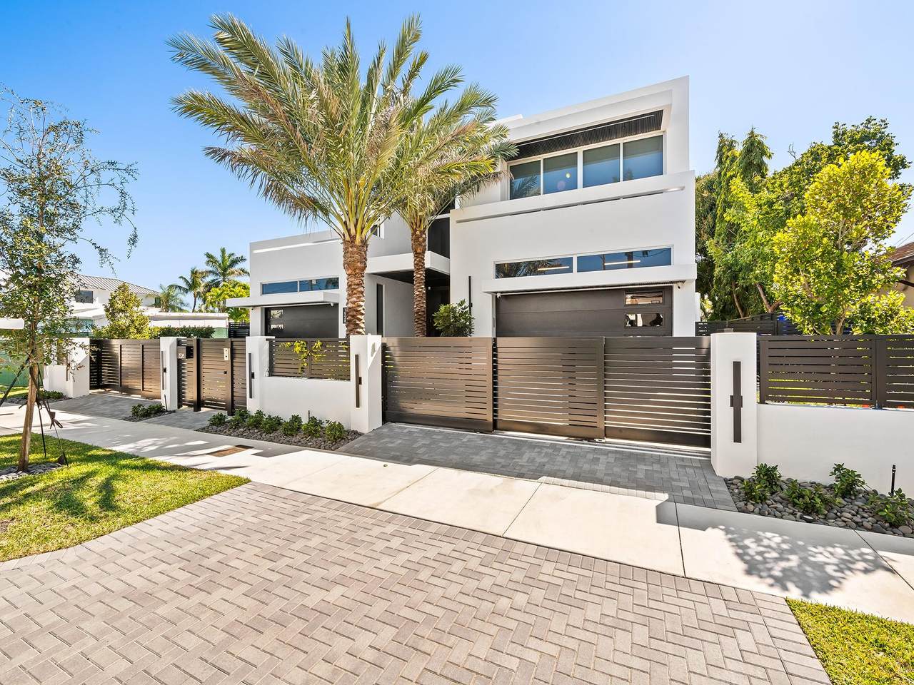 1528 11th Street - Photo 1