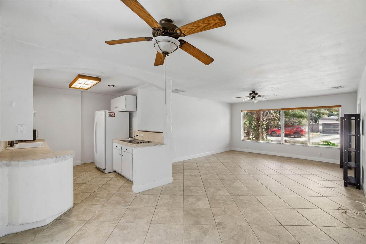 510 29th Court - Photo 1