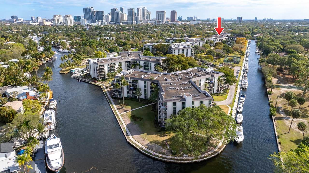 1000 River Reach Drive - Photo 1
