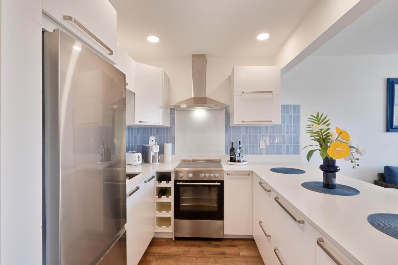 2520 Federal Highway - Photo 1