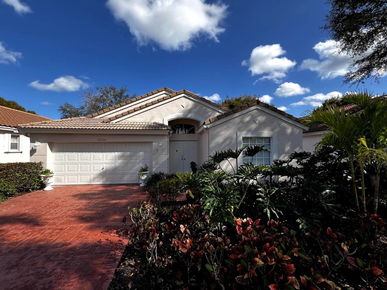 12658 Majestic Isles Drive - Photo 1