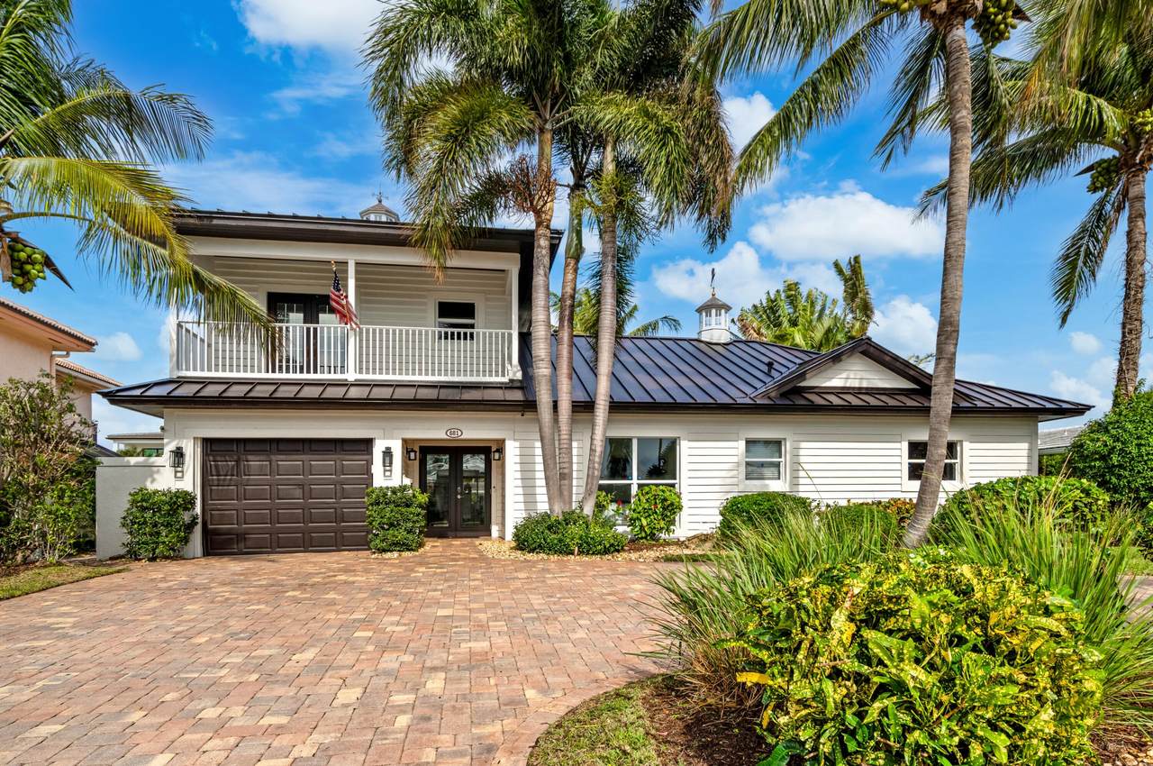 681 Harbour Drive - Photo 1