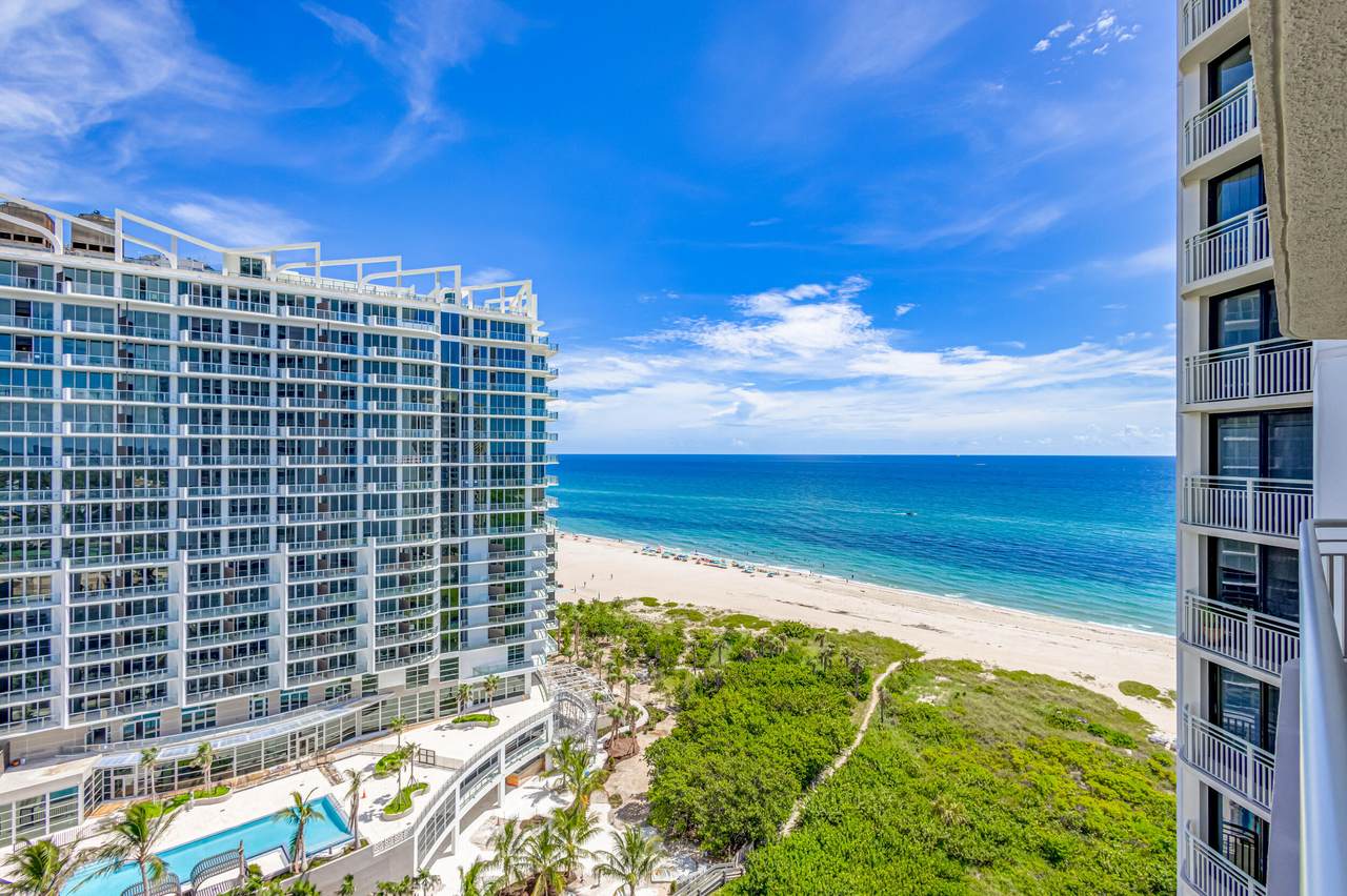 3000 Ocean Drive - Photo 1