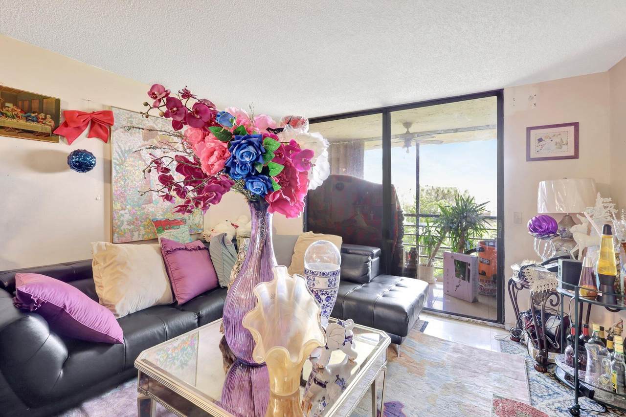 4700 Lucerne Lakes Boulevard - Photo 1