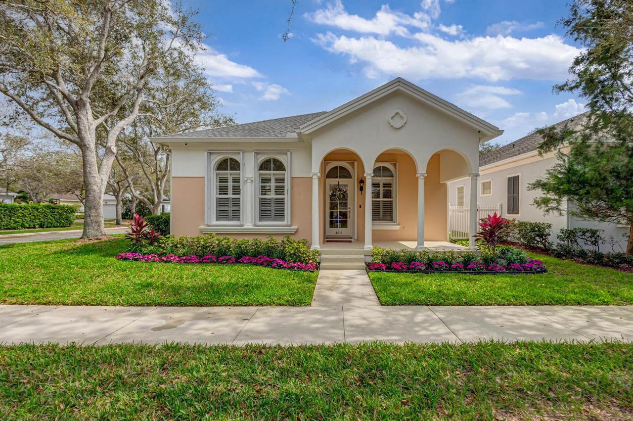 303 Bougainvillea Drive - Photo 1