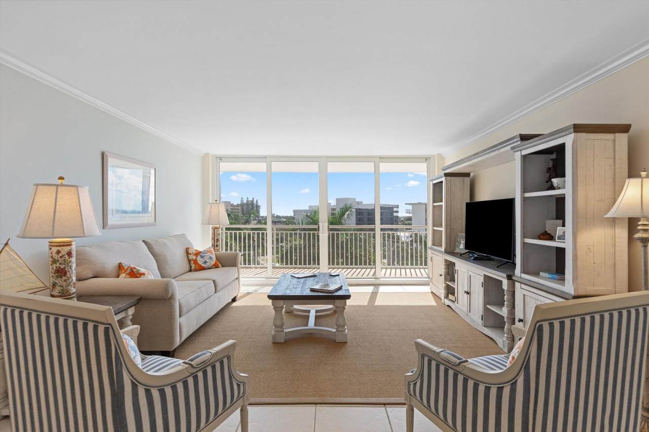 3546 Ocean Boulevard - Photo 1
