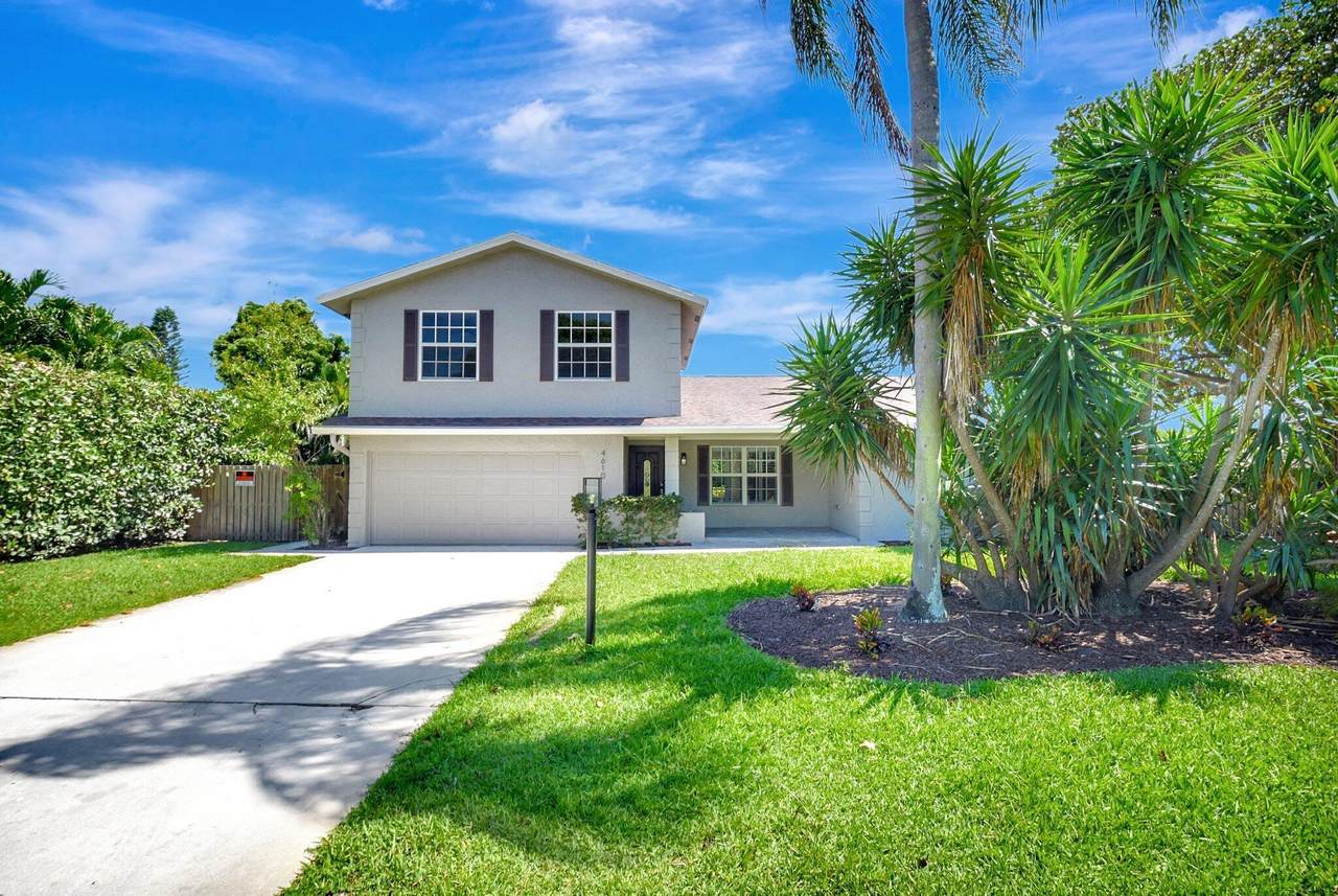 4610 Pine Tree Dr Drive - Photo 1