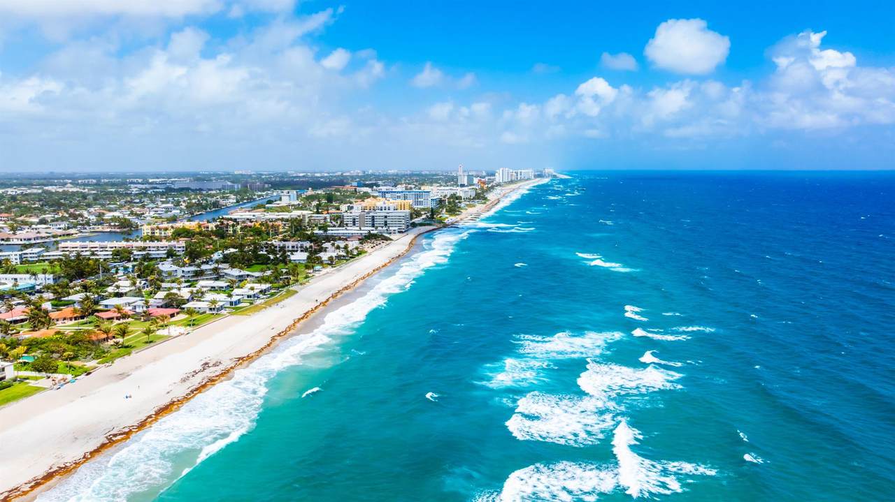 https://bt-photos.global.ssl.fastly.net/beaches/1280_boomver_2_R11074162-2.jpg