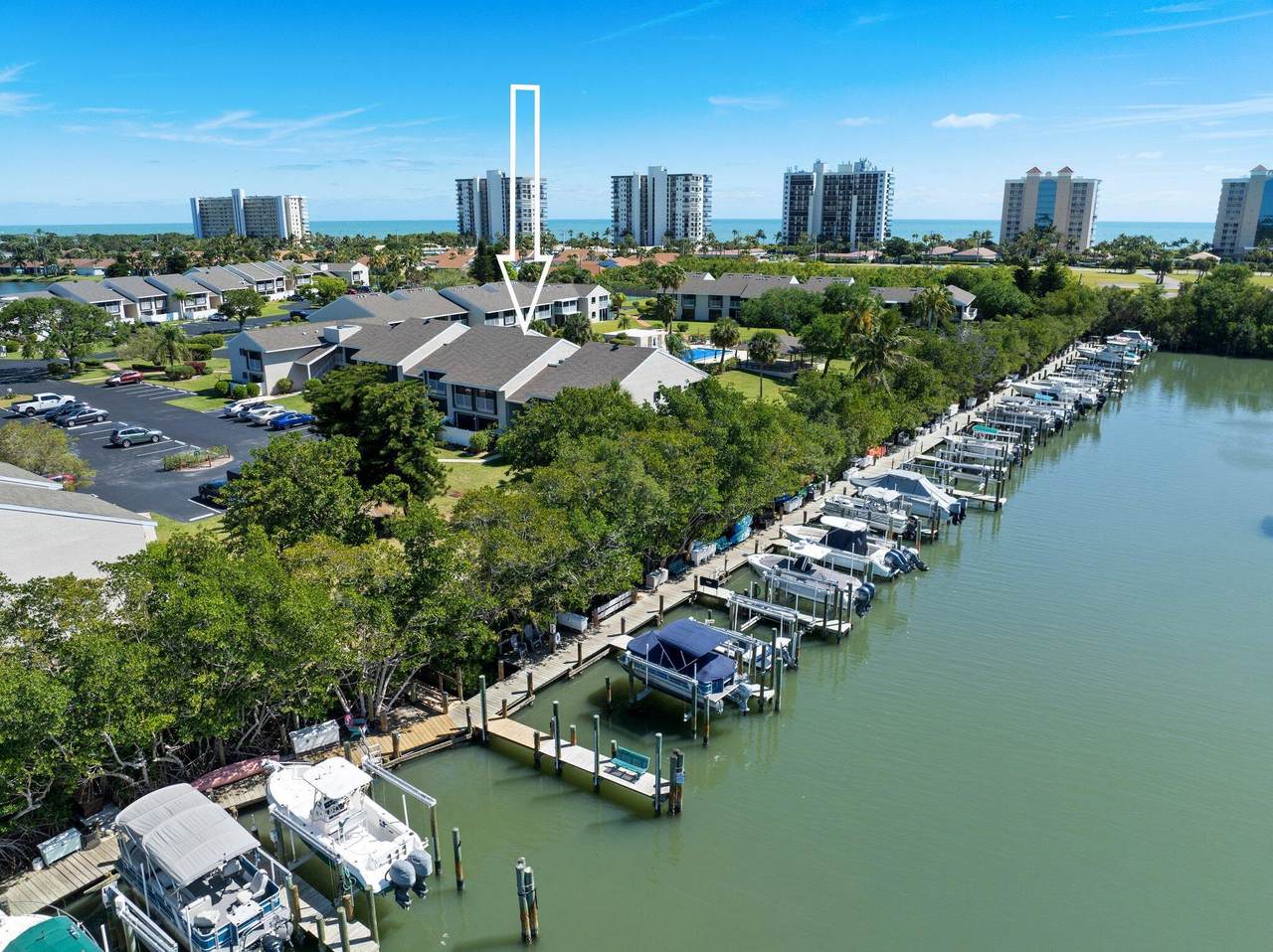 3212 Lakeview Circle - Photo 1