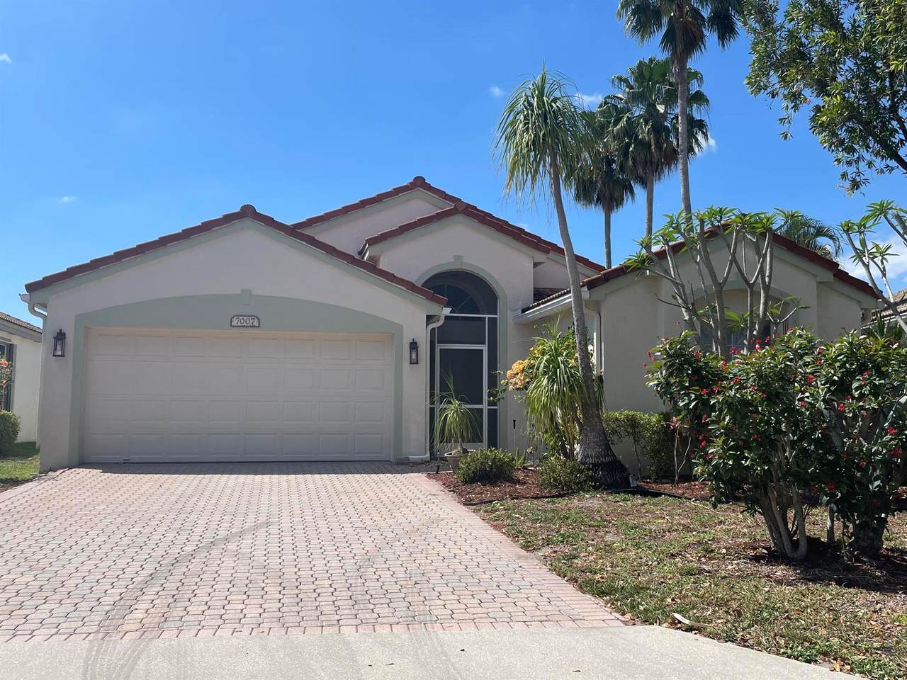 7007 Ashton Street - Photo 1