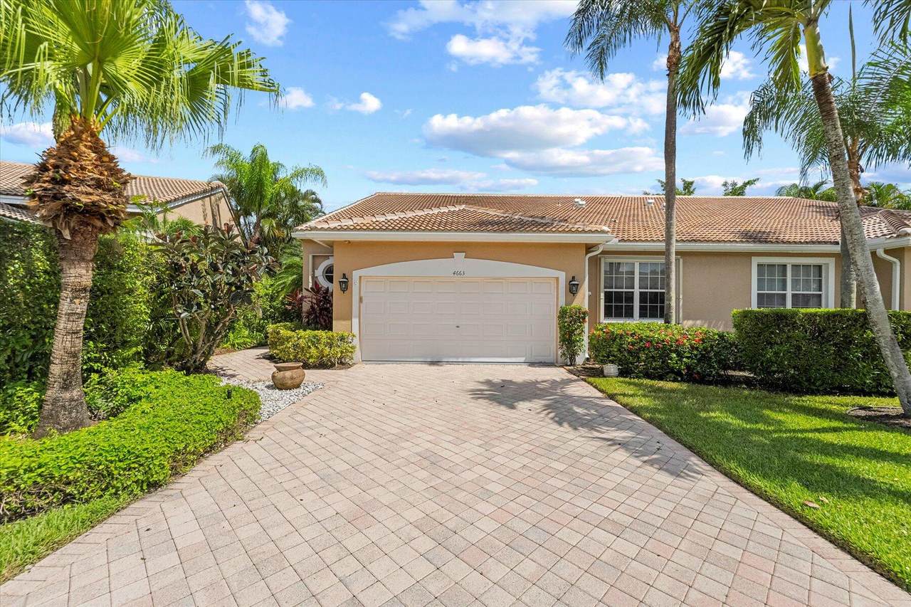 4663 Carlton Golf Drive - Photo 1