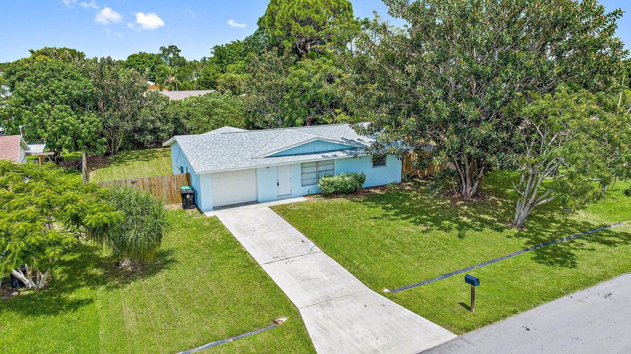 1549 Minorca Avenue - Photo 1