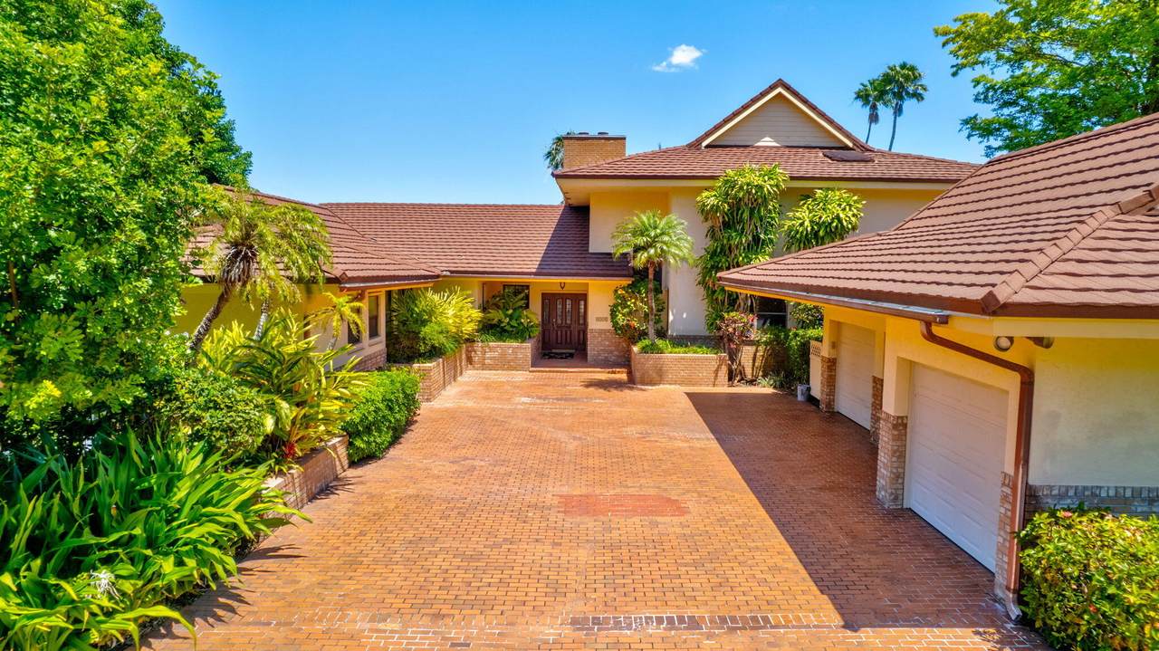 8541 Estate Drive - Photo 1
