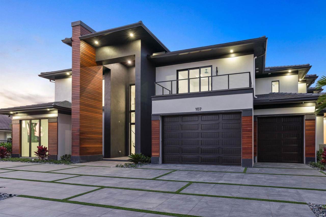107 Bowsprit Drive - Photo 1