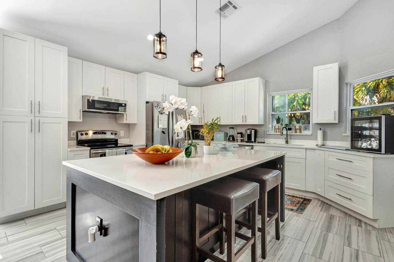 5297 Fox Trace - Photo 1