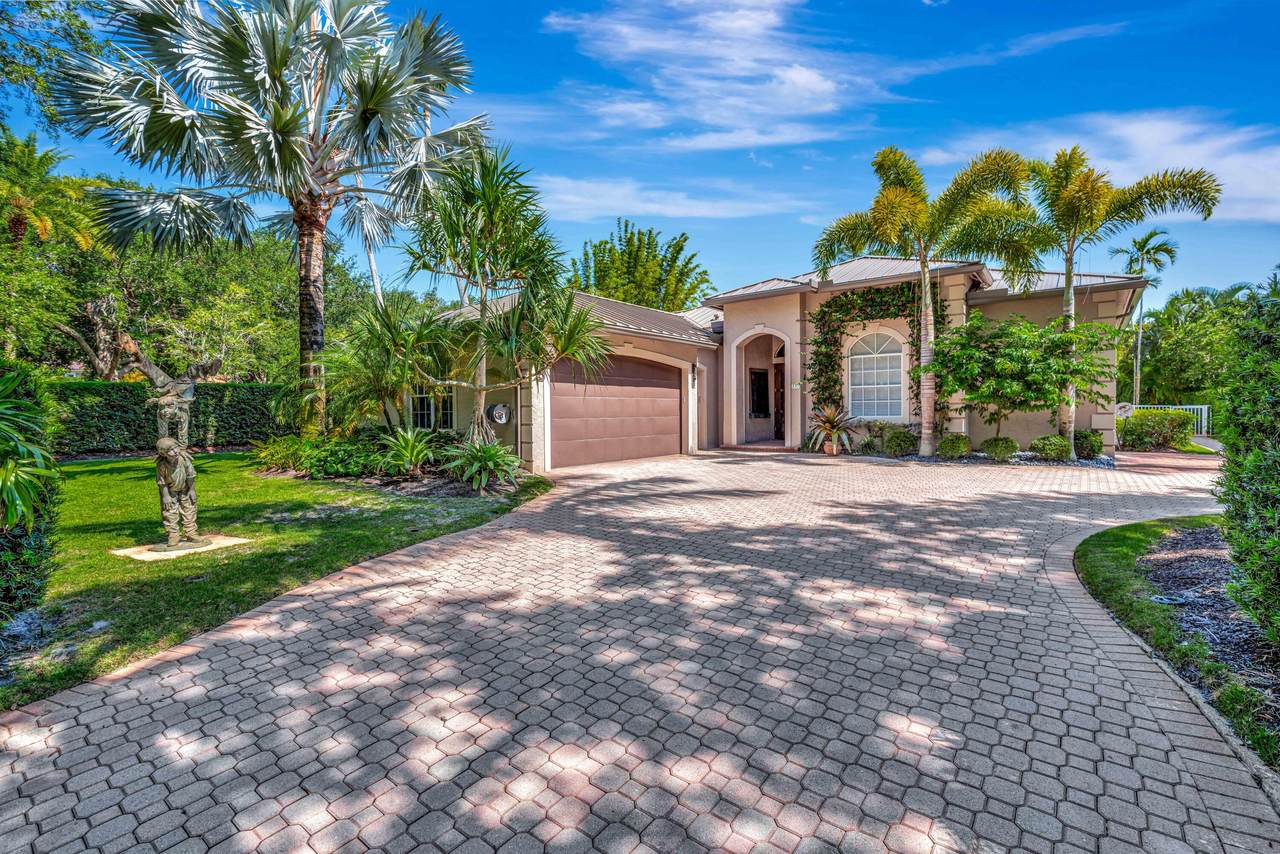 337 Eagle Drive - Photo 1
