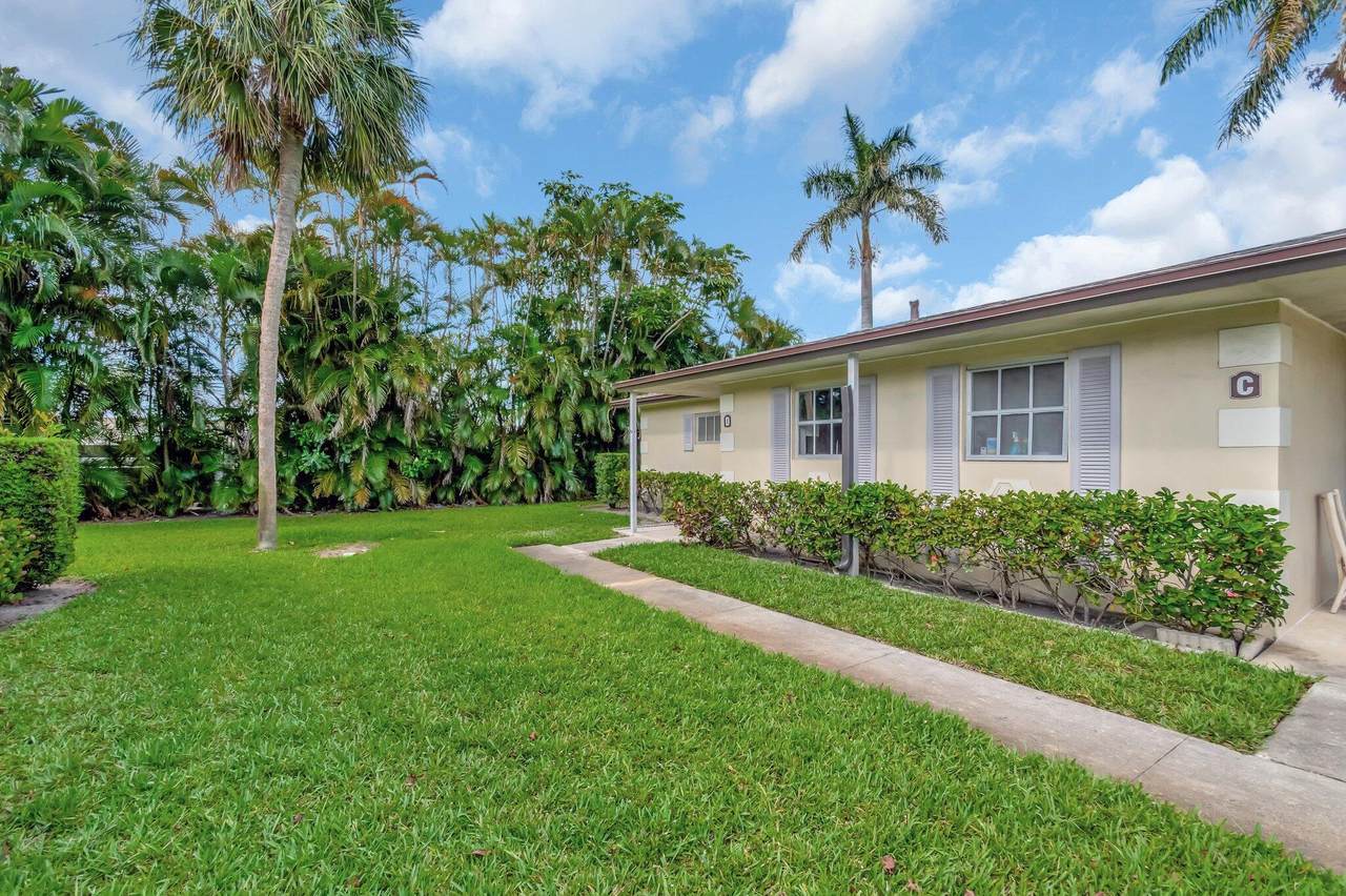 2830 Ashley Drive - Photo 1