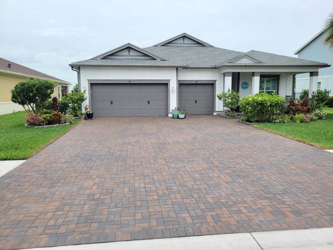 19404 Broad Shore Walk Walk - Photo 1