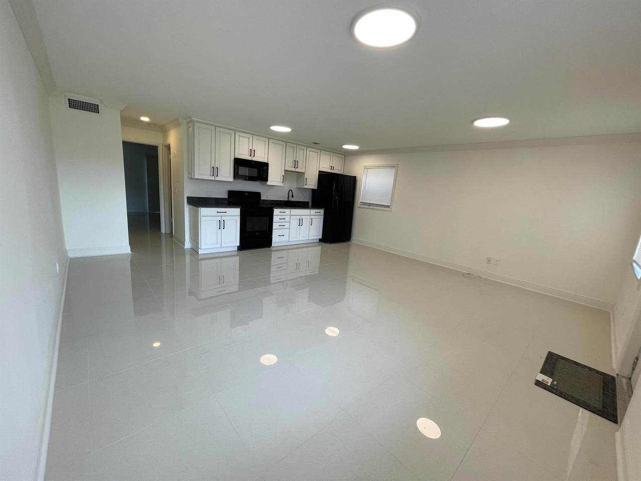 1225 21st Street - Photo 1