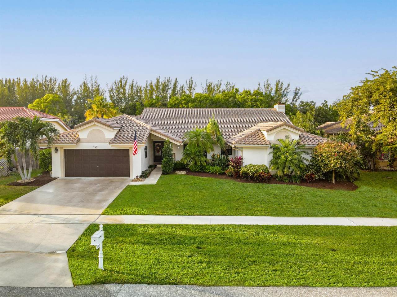 11740 Island Lakes Lane - Photo 1