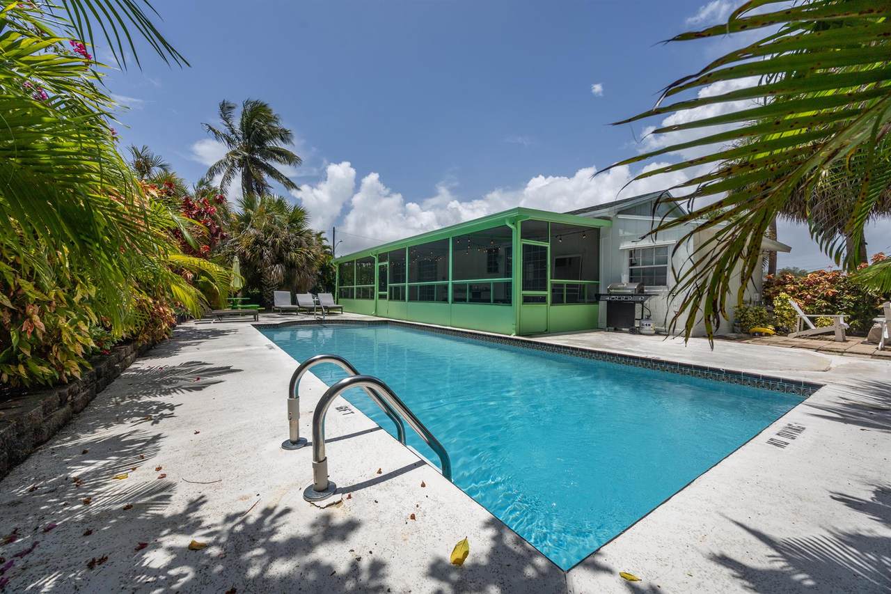 815 Green Street - Photo 1