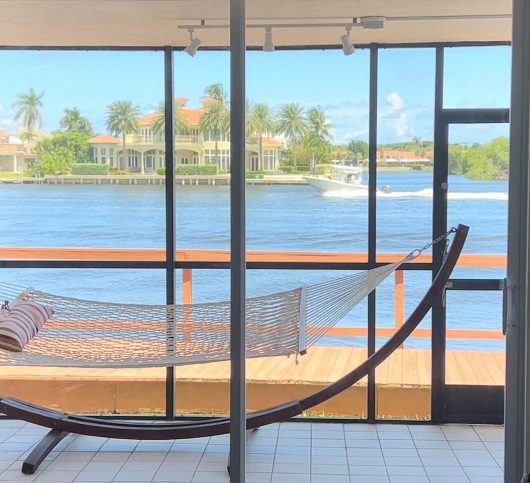 710 7th Street - Photo 1