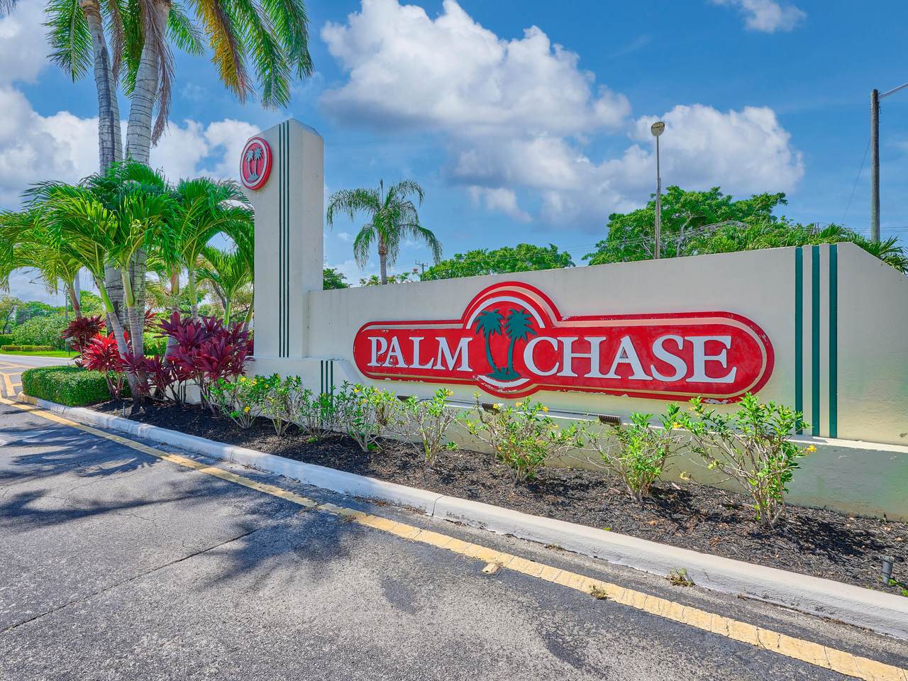 10828 Lake Palm Lane - Photo 1