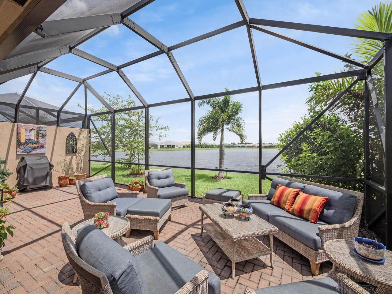 12863 Lake Fern Circle - Photo 1