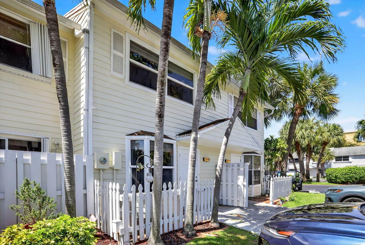 2599 15th Street - Photo 1