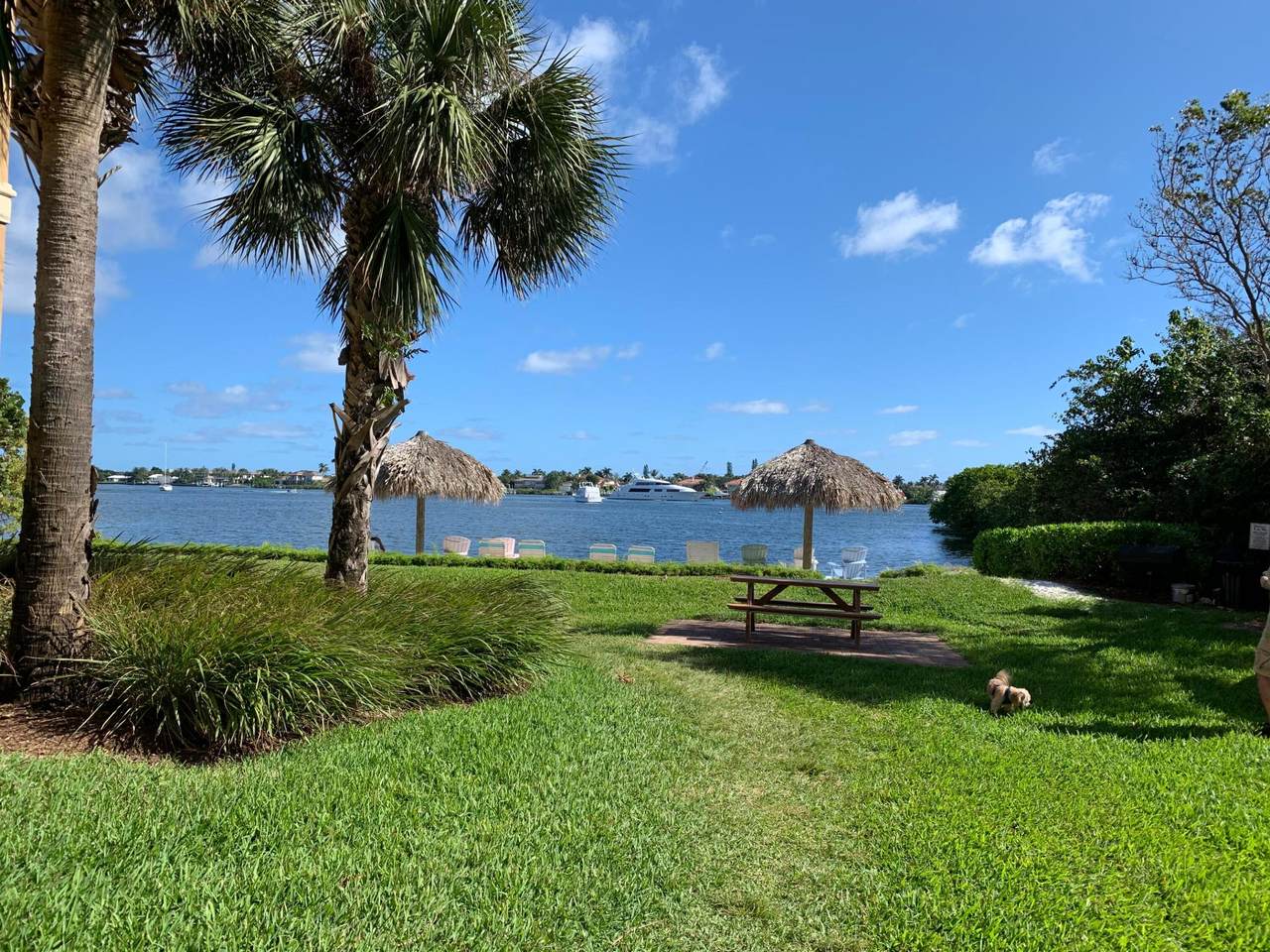 https://bt-photos.global.ssl.fastly.net/beaches/1280_boomver_3_R11103328-2.jpg