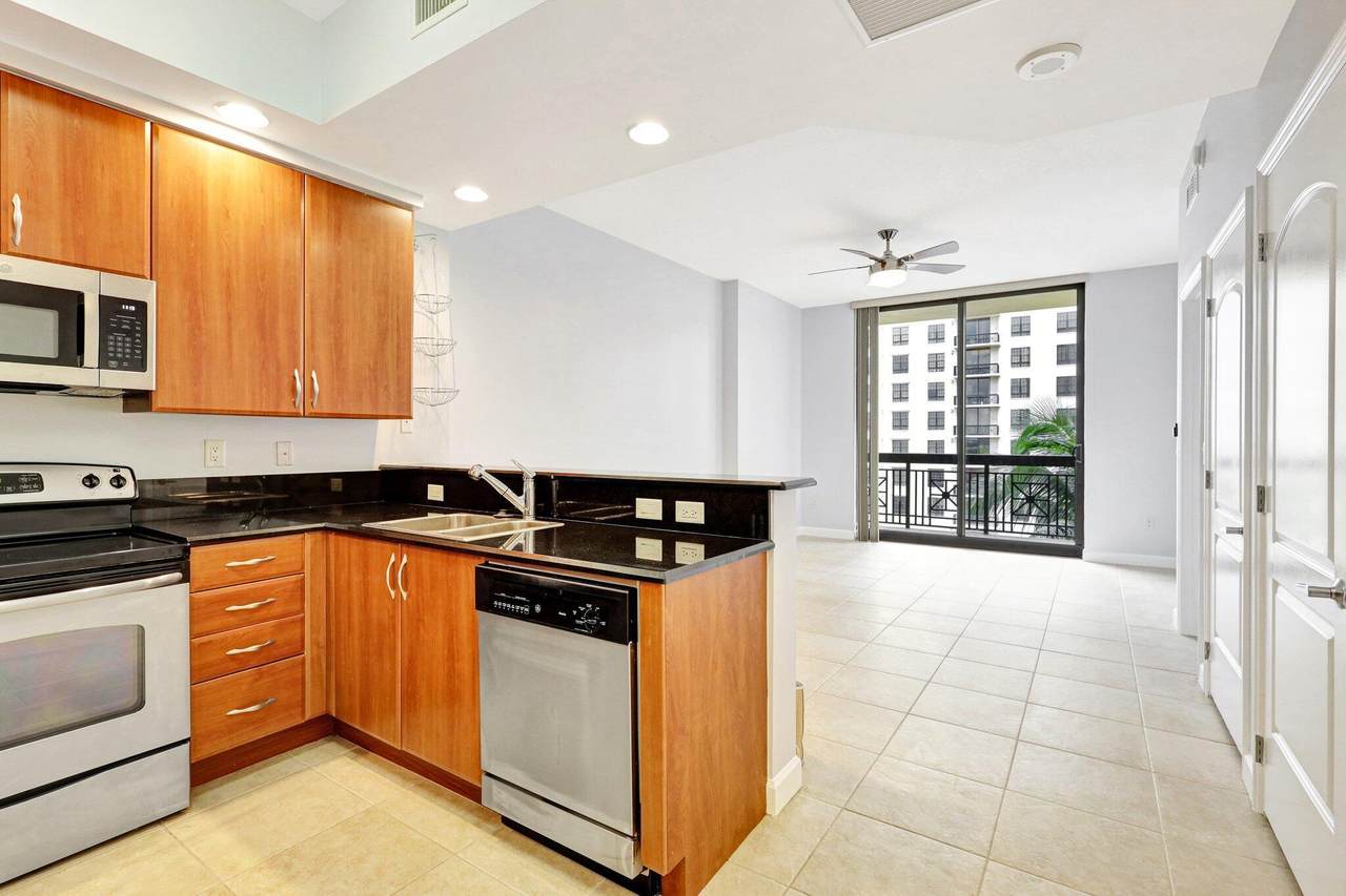 801 Olive Avenue - Photo 1