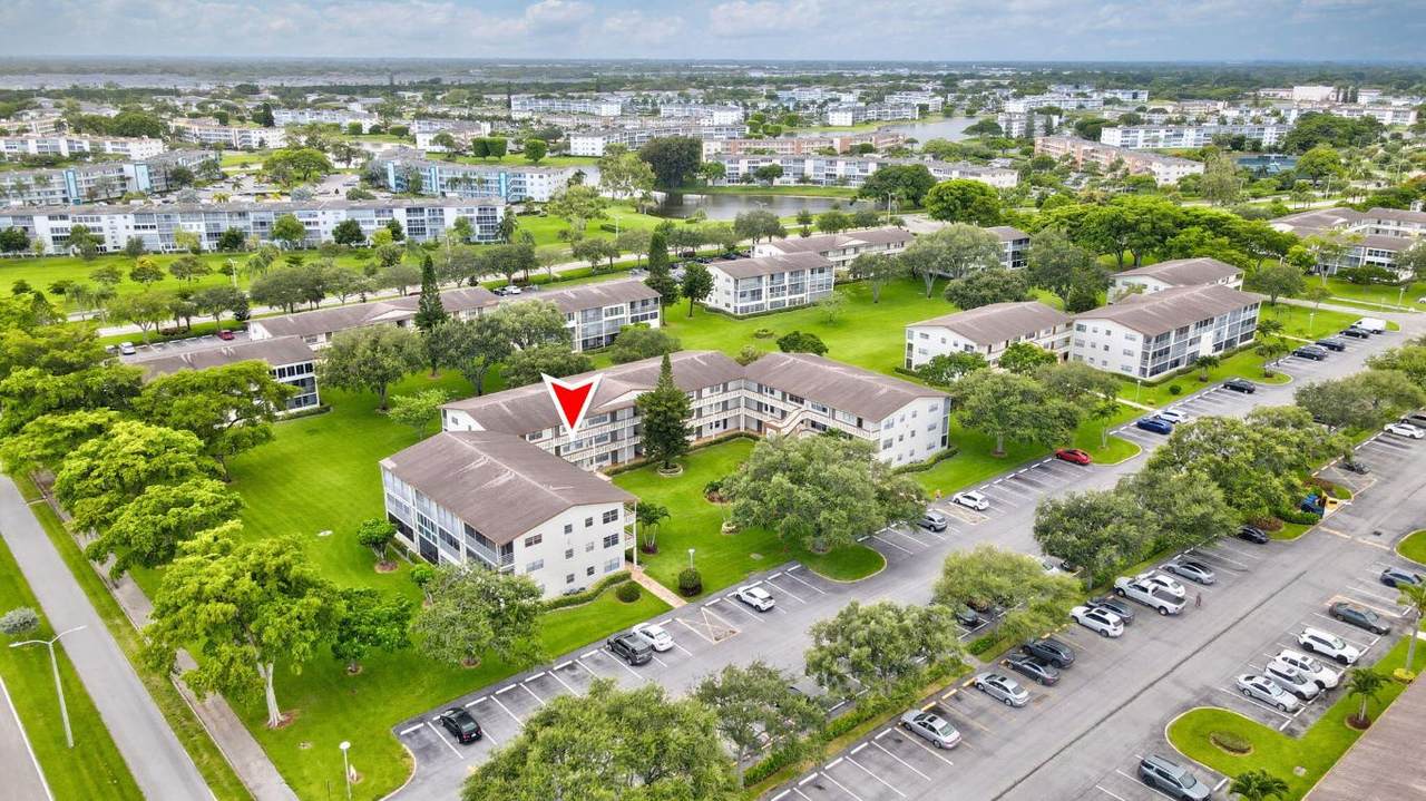 104 Mansfield C - Photo 1