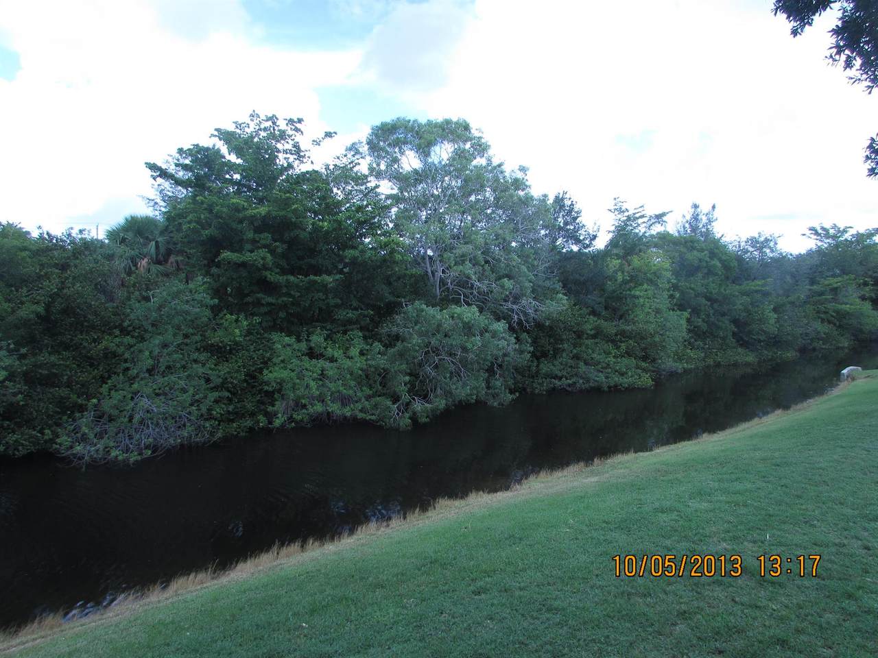 1141 Lake Victoria Drive - Photo 1
