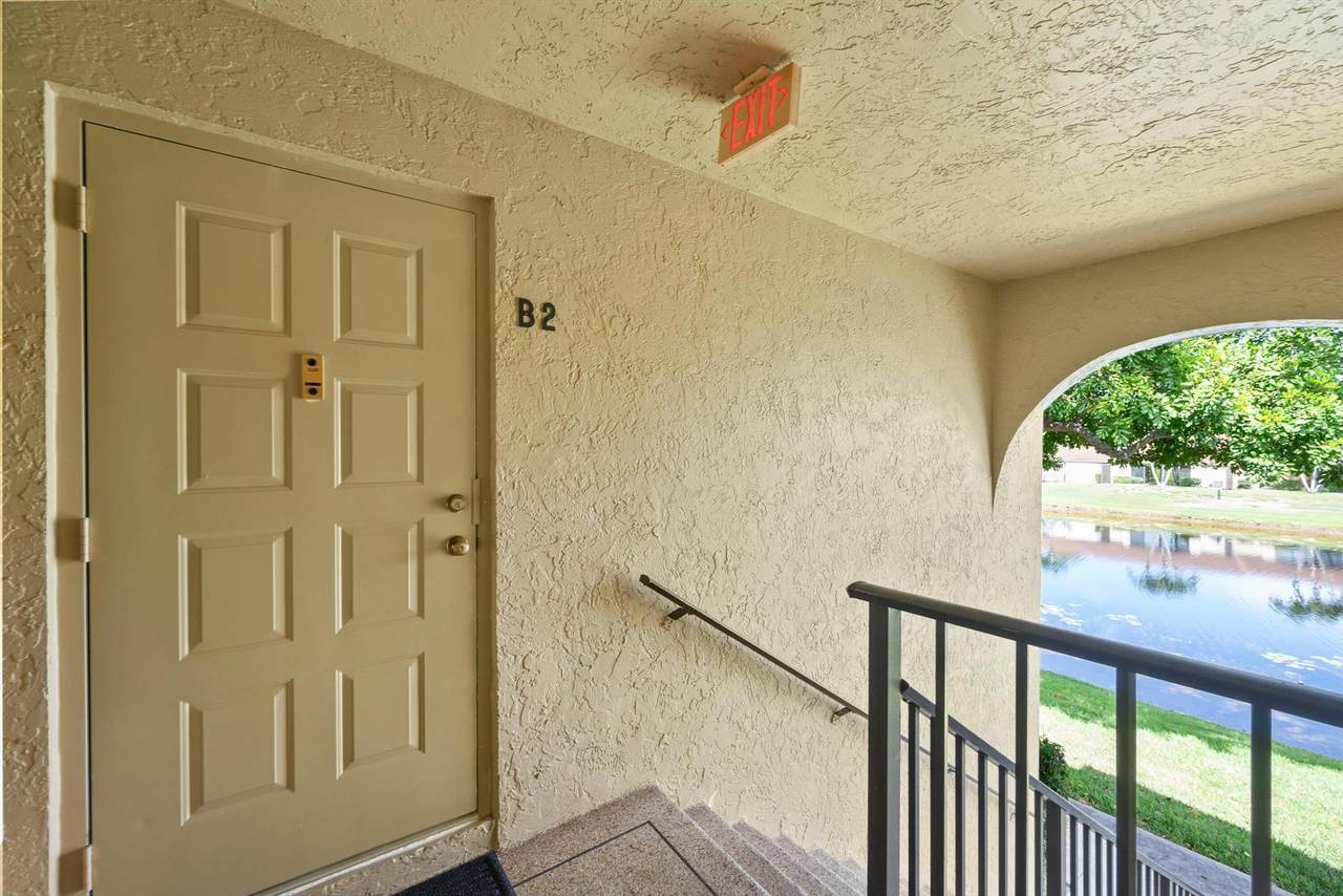 723 Sunny Pine Way - Photo 1