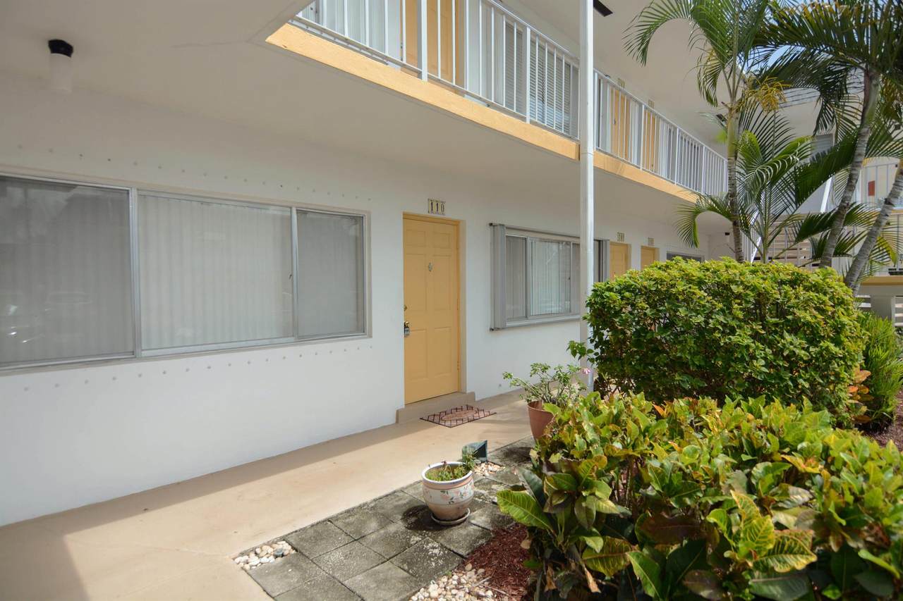 3120 Lake Osborne Drive - Photo 1