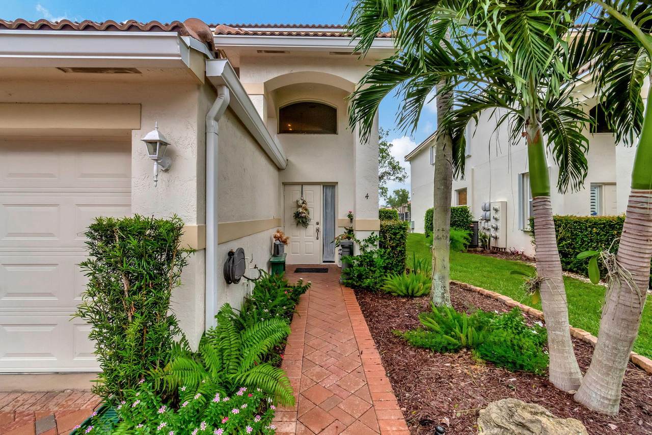 7942 Laina Lane - Photo 1