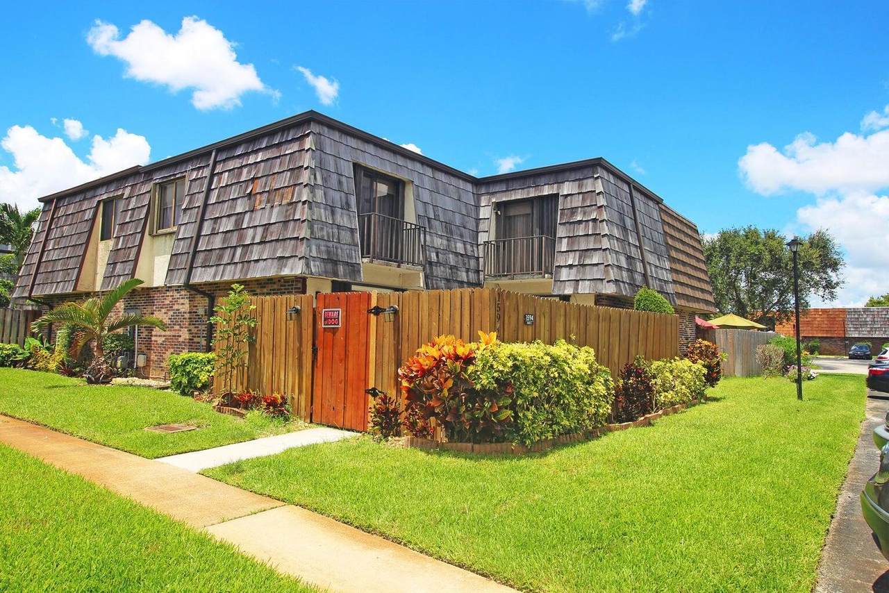 1594 Forest Lakes Circle - Photo 1