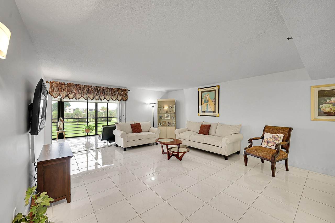 9165 14th Street - Photo 1