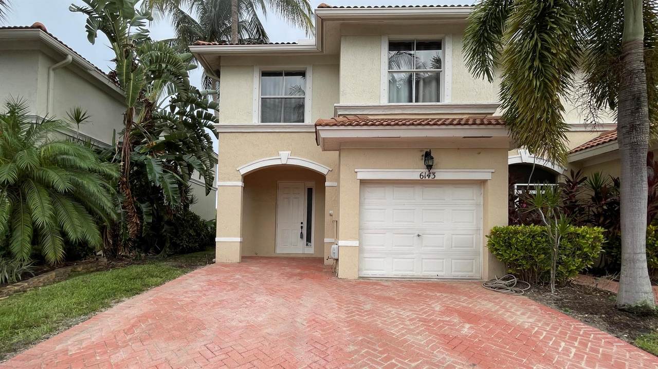 6143 Seminole Gardens Circle - Photo 1