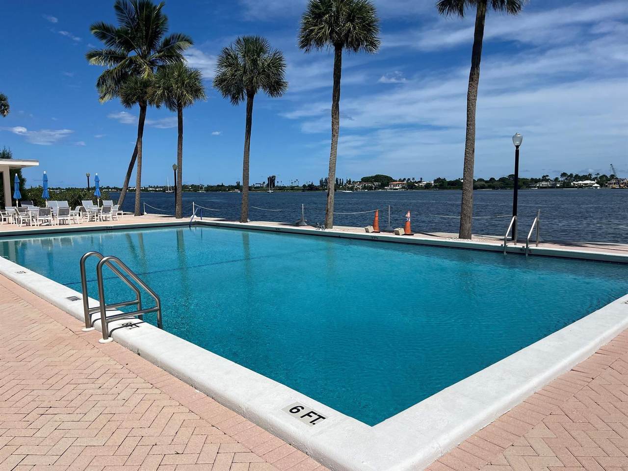 2600 Flagler - Photo 1